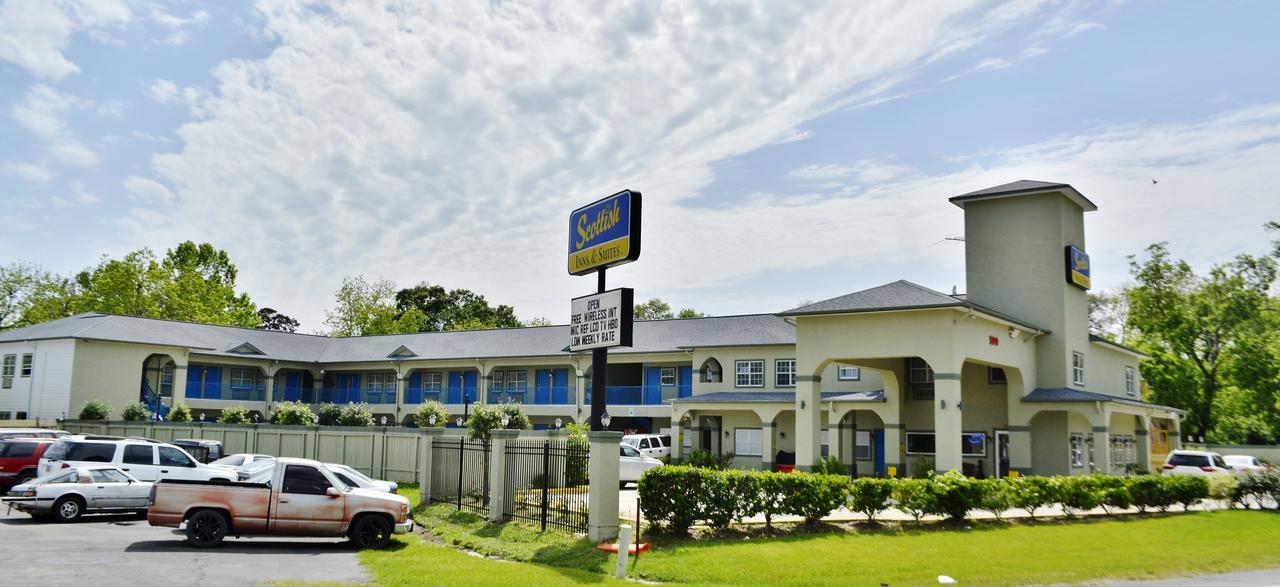 Scottish Inn And Suites Alvin Luaran gambar